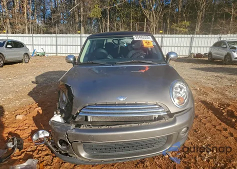 2012 Mini Cooper z USA, uszkodzony, nr VIN WMWSU3C5XCT261335